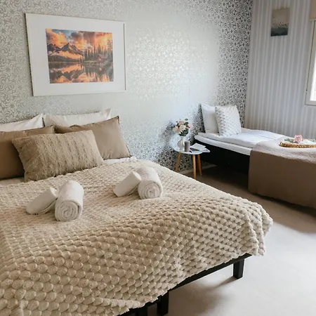 Cozy Arctic Retreat By Booklapland Appartamento